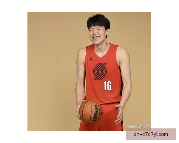 杨瀚森笑谈比赛小遗憾未送空接 杨瀚森笑谈比赛小遗憾未送空接